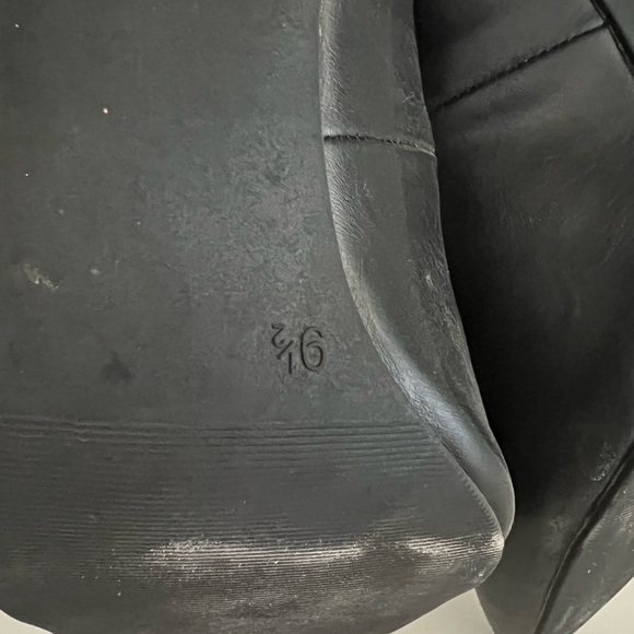 Black pointed heel - Picture 5 of 6